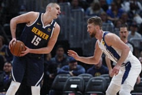 穆雷回归赛场，爆冷首场状态亮眼，中国队观众沸腾！的简单介绍-365bet游戏注册